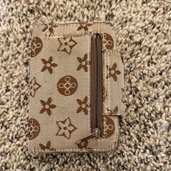Handbags - Vintage Brown Patterned Wallet